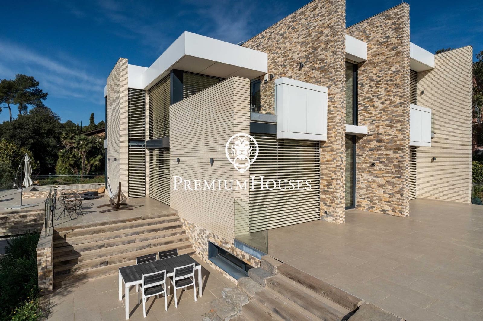 6 sypialnia Willa na sprzedaż w Begues z basenem garażem - 1 350 000 € (Ref: 9762167)