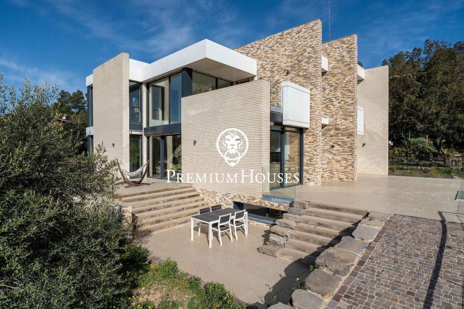 6 sypialnia Willa na sprzedaż w Begues z basenem garażem - 1 350 000 € (Ref: 9762167)