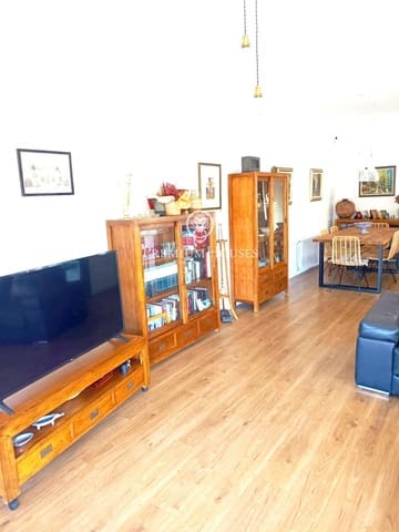 4 chambre Villa/Maison Semi-Mitoyenne à vendre à Sitges avec piscine - 875 000 € (Ref: 9762168)