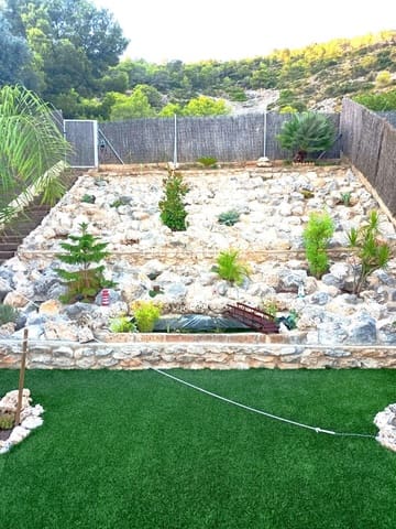 4 chambre Villa/Maison Semi-Mitoyenne à vendre à Sitges avec piscine - 875 000 € (Ref: 9762168)