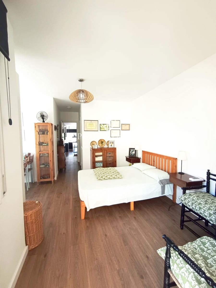 4 chambre Villa/Maison Semi-Mitoyenne à vendre à Sitges avec piscine - 875 000 € (Ref: 9762168)