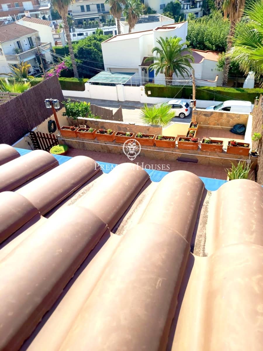 4 chambre Villa/Maison Semi-Mitoyenne à vendre à Sitges avec piscine - 875 000 € (Ref: 9762168)