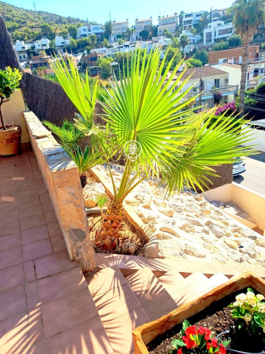 4 chambre Villa/Maison Semi-Mitoyenne à vendre à Sitges avec piscine - 875 000 € (Ref: 9762168)