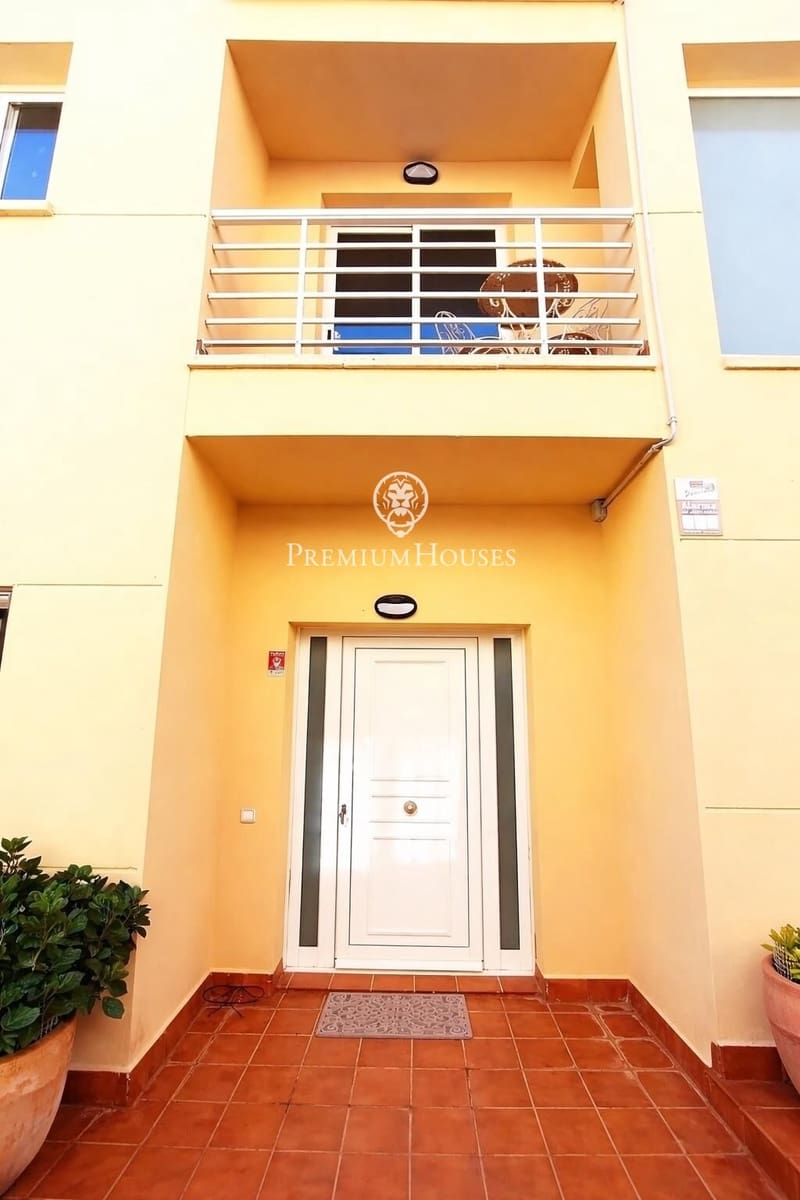 4 chambre Villa/Maison Semi-Mitoyenne à vendre à Sitges avec piscine - 875 000 € (Ref: 9762168)