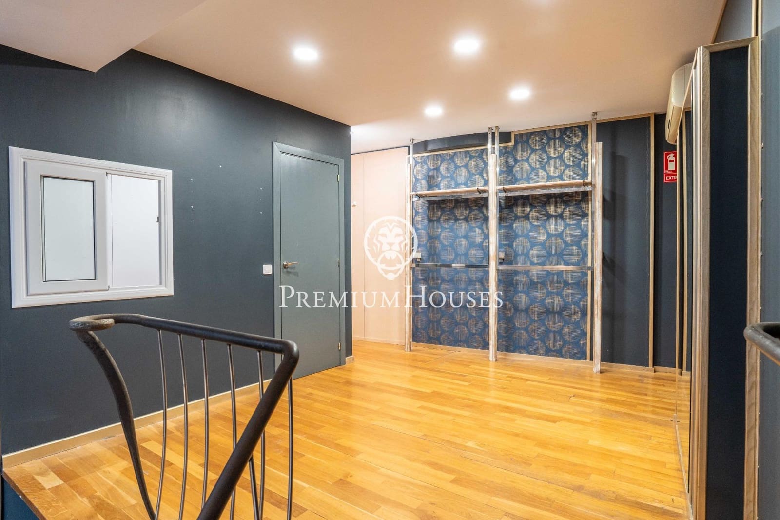 Erhverv til salg i Sitges - € 200.000 (Ref: 9770831)