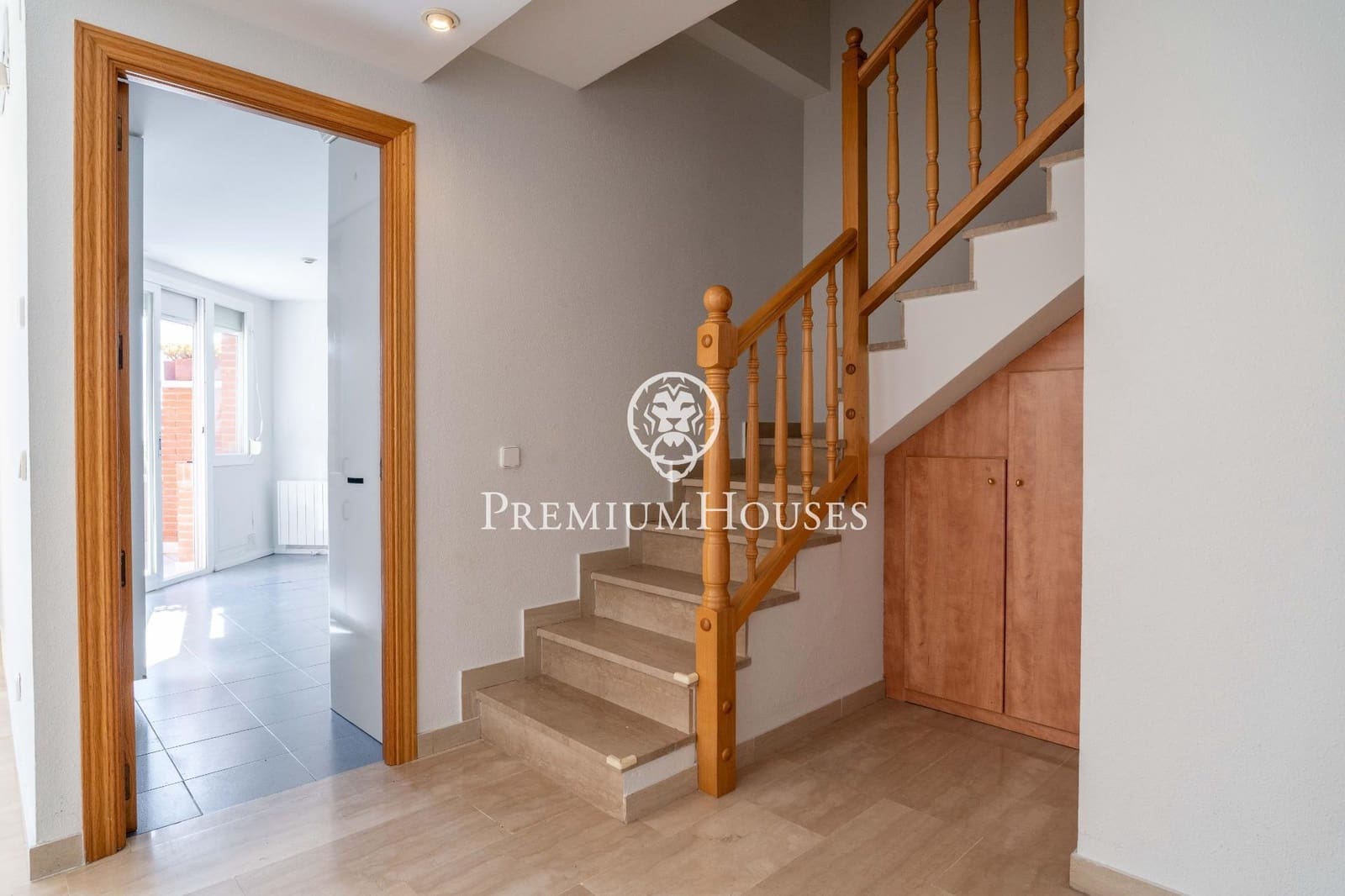 Apartamento de 3 habitaciones en Les Botigues de Sitges en venta con piscina - 799.000 € (Ref: 9788573)