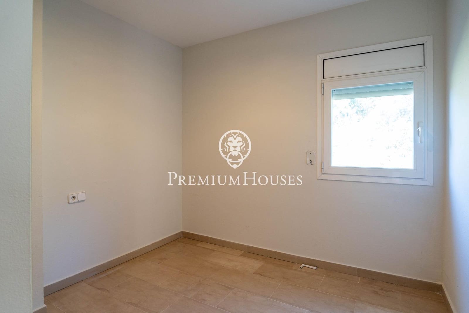 Apartamento de 3 habitaciones en Les Botigues de Sitges en venta con piscina - 799.000 € (Ref: 9788573)