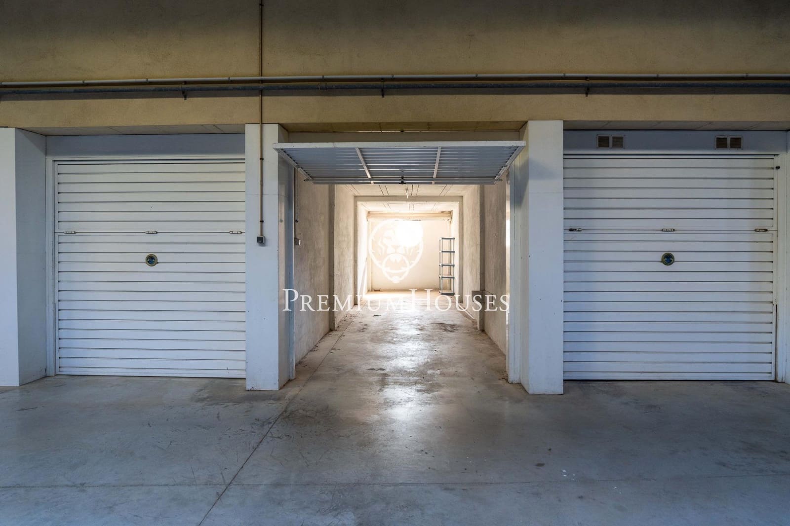 Apartamento de 3 habitaciones en Les Botigues de Sitges en venta con piscina - 799.000 € (Ref: 9788573)