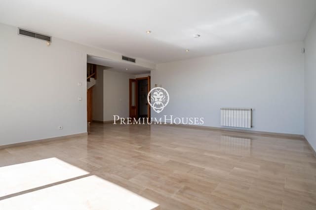 4 sypialnia Penthouse na sprzedaż w Les Botigues de Sitges, Sitges z basenem - 799 000 € (Ref: 9788573)