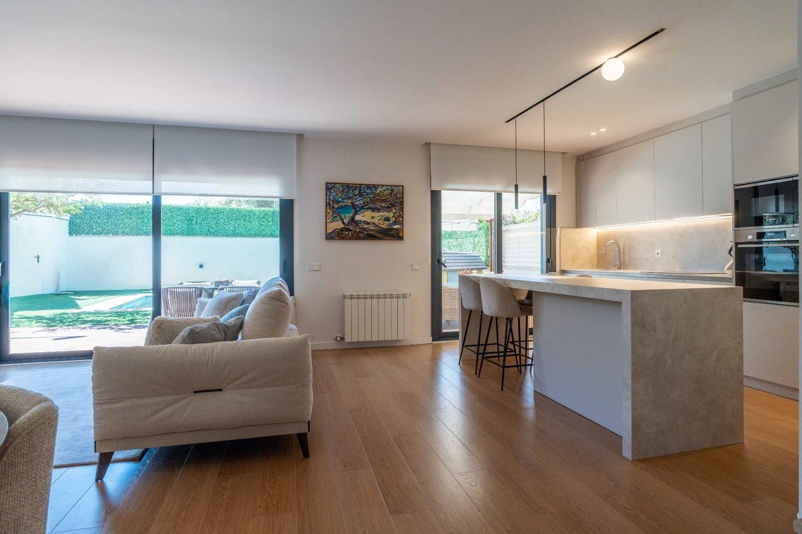 3 soveværelse Rækkehus til salg i Vilanova i la Geltru med swimmingpool garage - € 519.000 (Ref: 9791273)