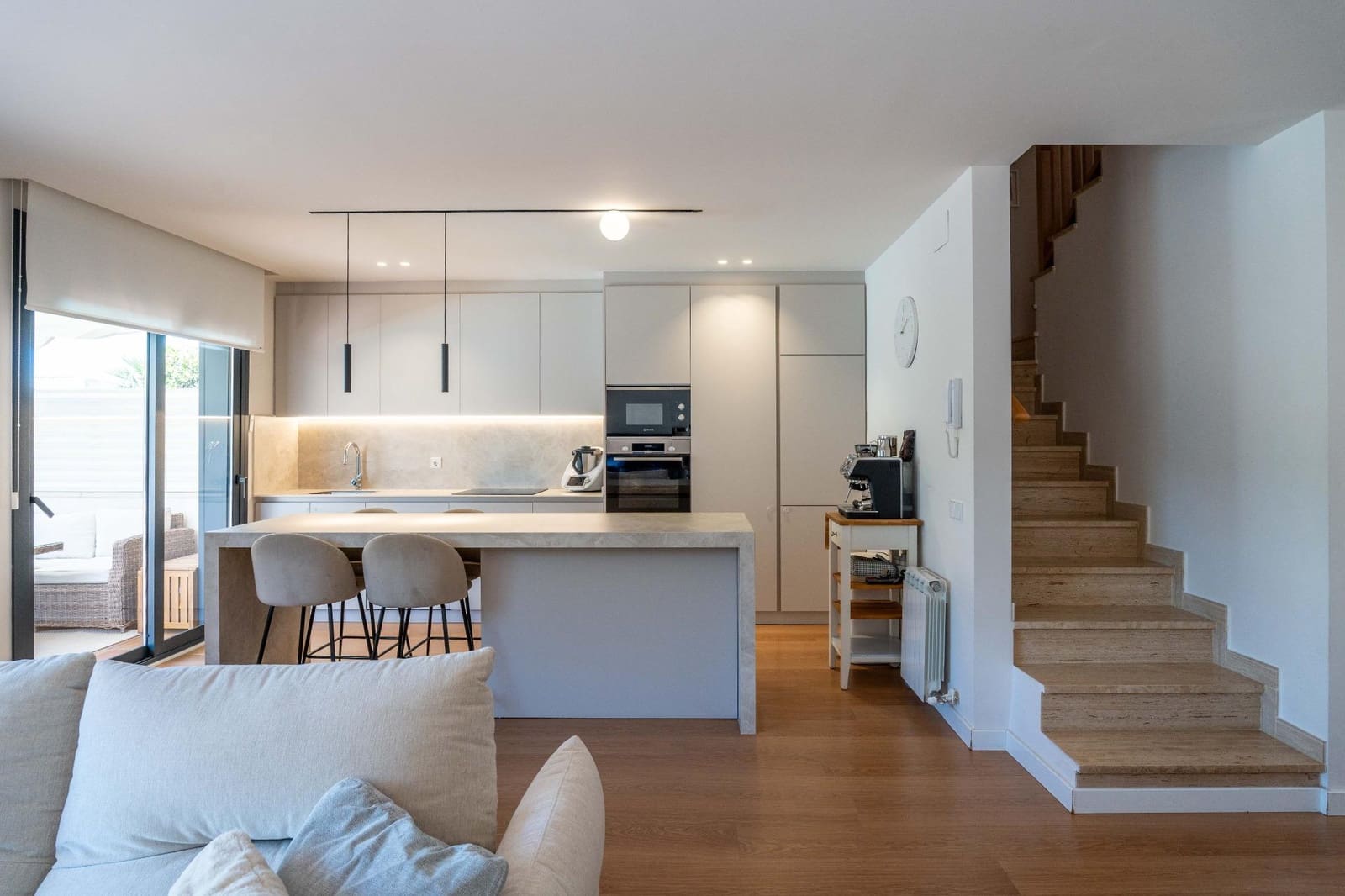 3 soveværelse Rækkehus til salg i Vilanova i la Geltru med swimmingpool garage - € 519.000 (Ref: 9791273)