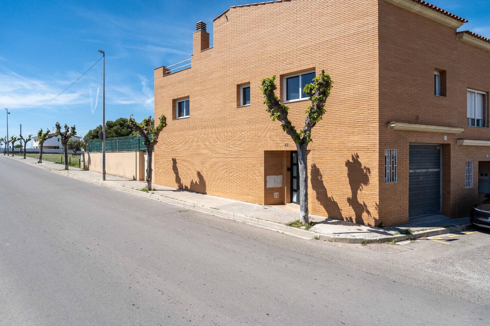 3 soveværelse Rækkehus til salg i Vilanova i la Geltru med swimmingpool garage - € 519.000 (Ref: 9791273)