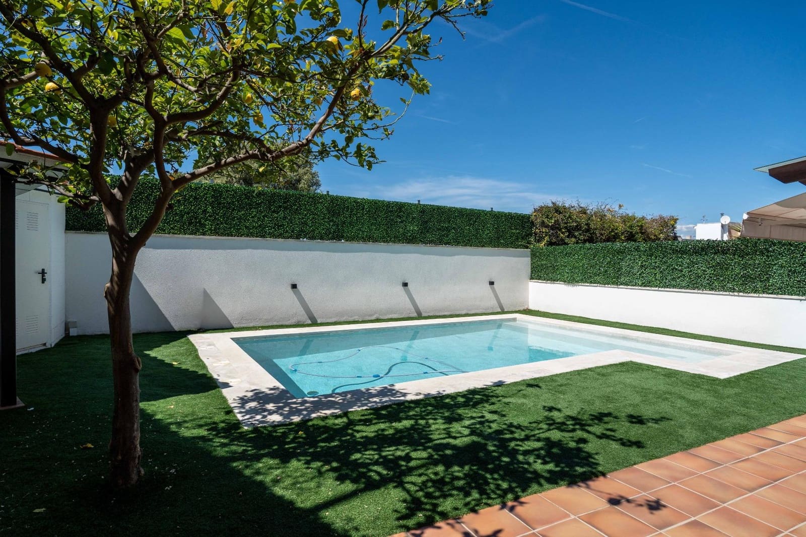 3 soveværelse Rækkehus til salg i Vilanova i la Geltru med swimmingpool garage - € 519.000 (Ref: 9791273)