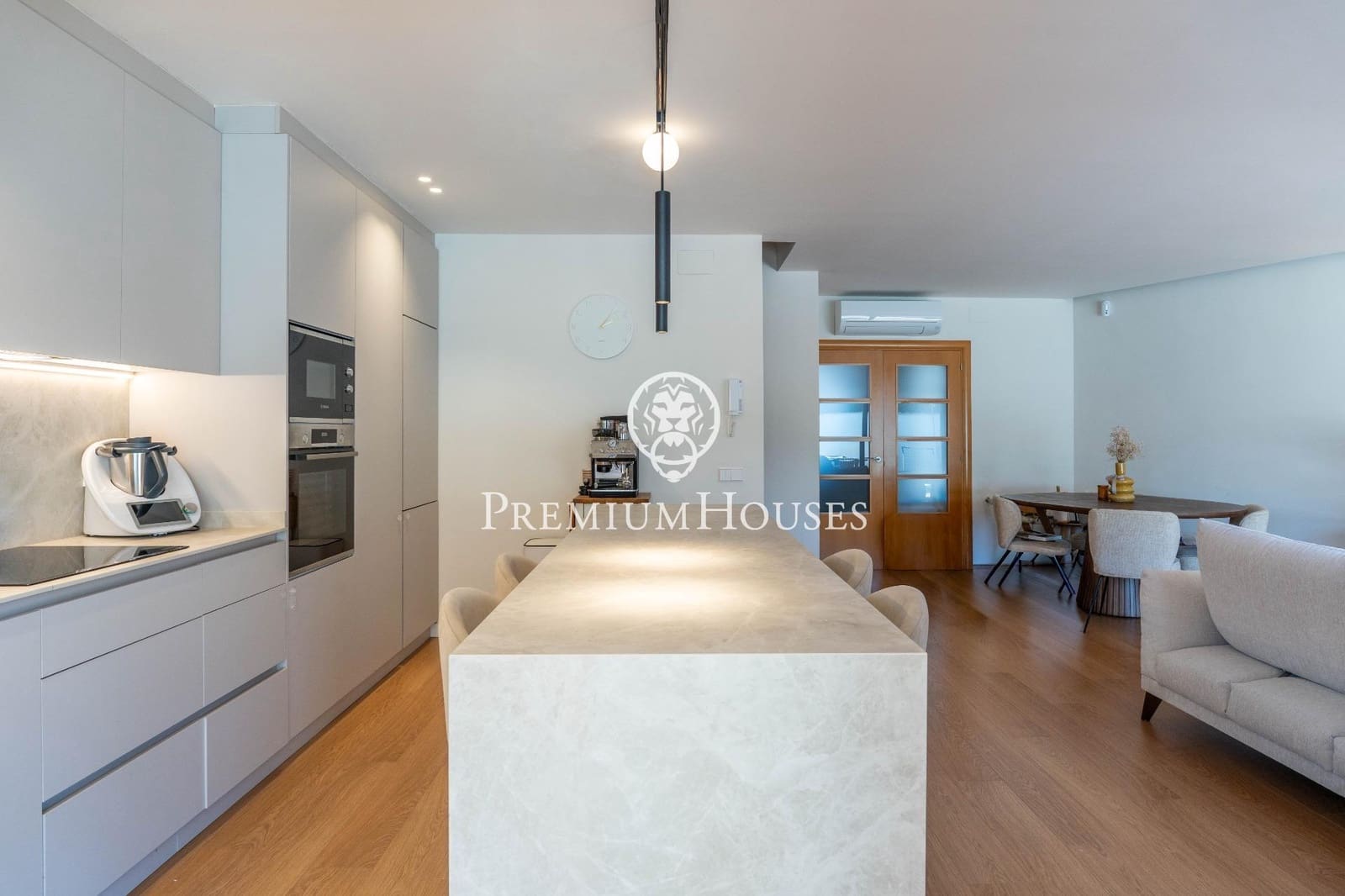 3 bedroom Terraced Villa for sale in Vilanova i la Geltru with pool garage - € 519,000 (Ref: 9791273)