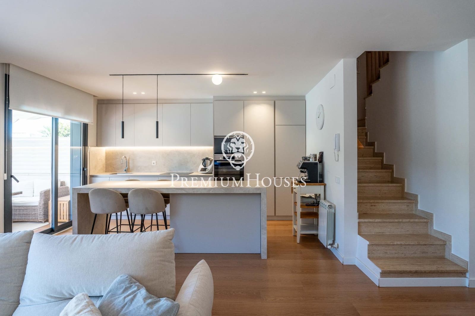 3 bedroom Terraced Villa for sale in Vilanova i la Geltru with pool garage - € 519,000 (Ref: 9791273)