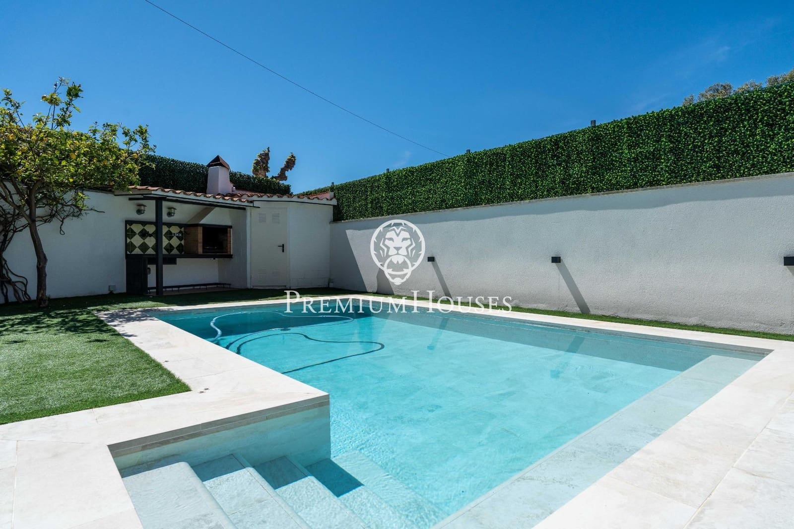 3 bedroom Terraced Villa for sale in Vilanova i la Geltru with pool garage - € 519,000 (Ref: 9791273)