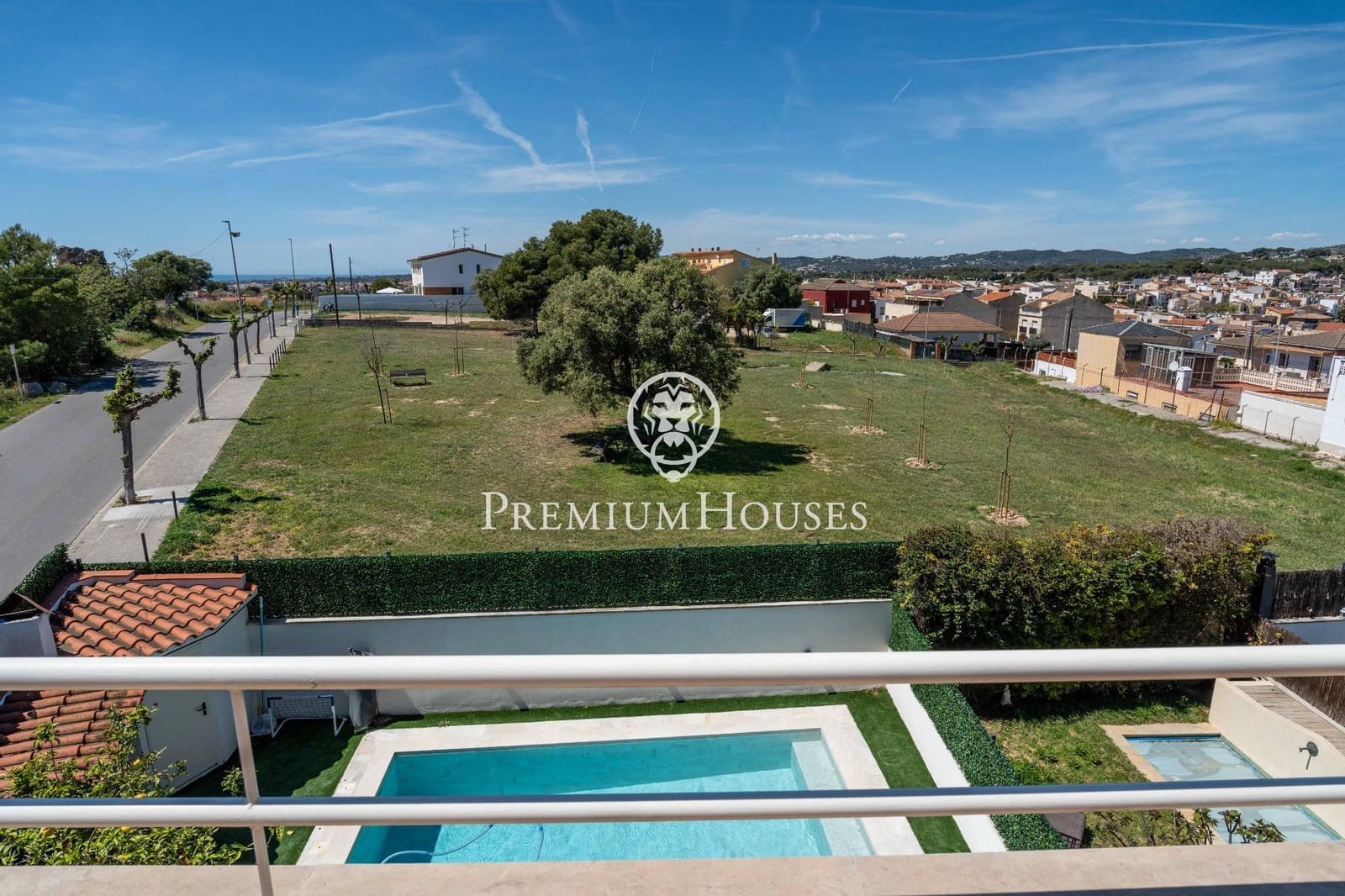 3 bedroom Terraced Villa for sale in Vilanova i la Geltru with pool garage - € 519,000 (Ref: 9791273)