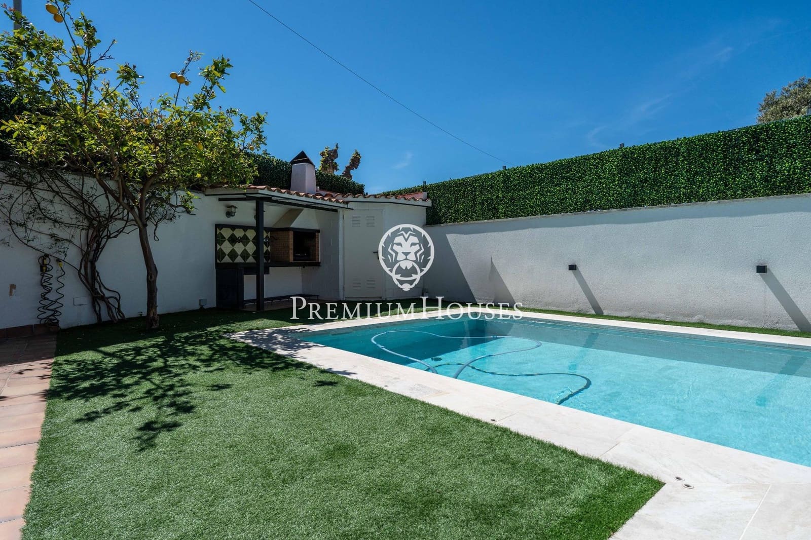 3 bedroom Terraced Villa for sale in Vilanova i la Geltru with pool garage - € 519,000 (Ref: 9791273)