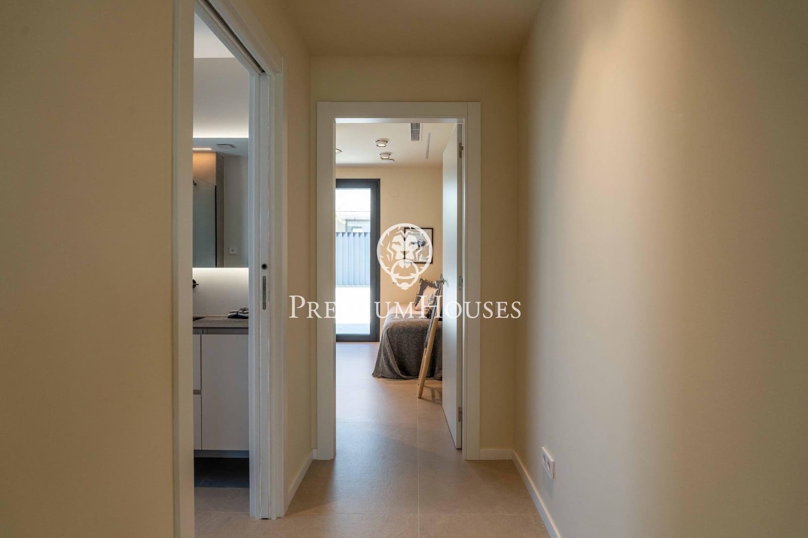 5 soverom Villa til salgs i Sitges med svømmebasseng garasje - € 2 709 000 (Ref: 9794909)