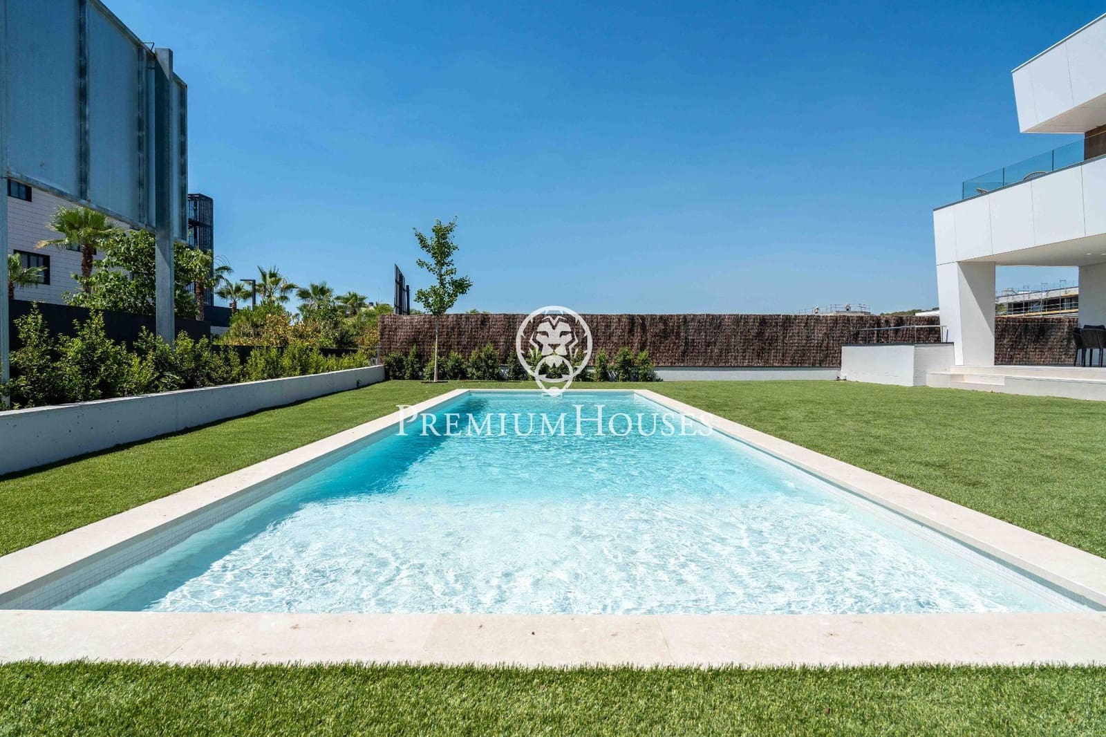 5 soverom Villa til salgs i Sitges med svømmebasseng garasje - € 2 709 000 (Ref: 9794909)