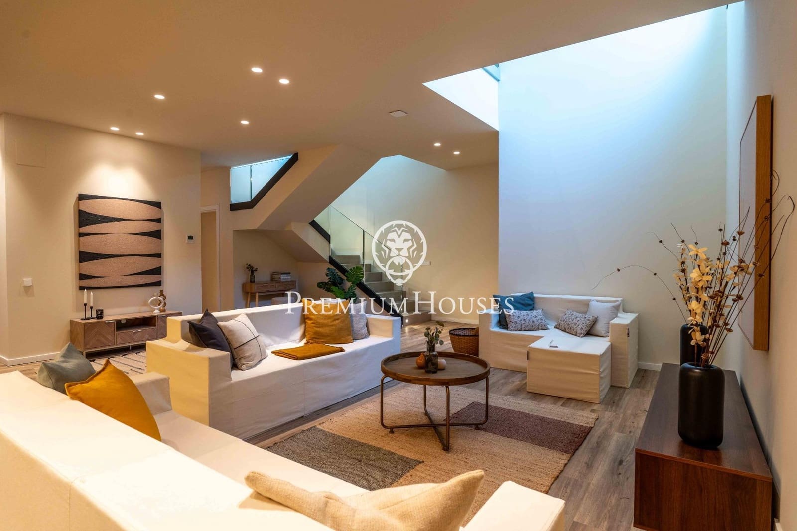5 soverom Villa til salgs i Sitges med svømmebasseng garasje - € 2 709 000 (Ref: 9794909)