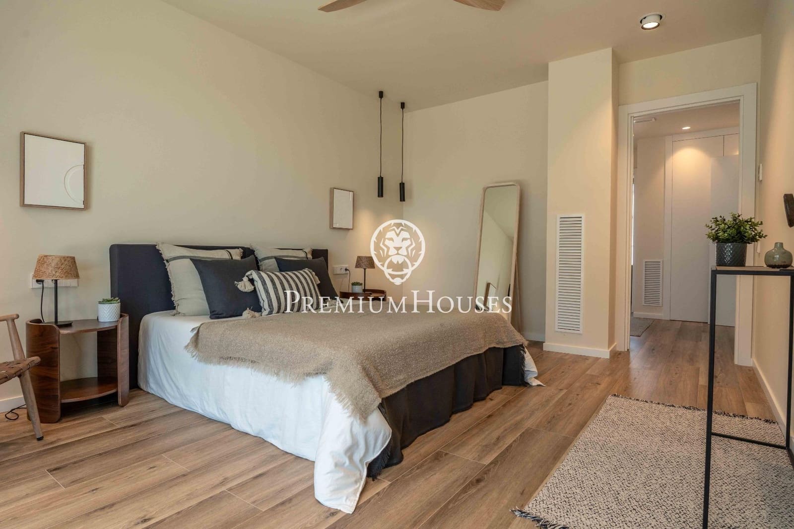 5 soverom Villa til salgs i Sitges med svømmebasseng garasje - € 2 709 000 (Ref: 9794909)