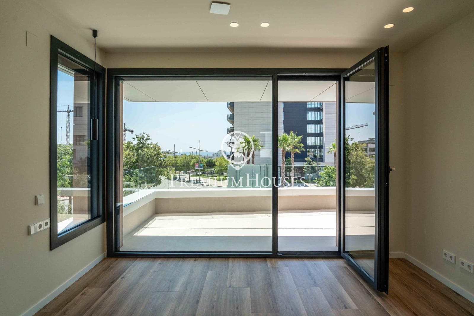 5 soverom Villa til salgs i Sitges med svømmebasseng garasje - € 2 709 000 (Ref: 9794909)