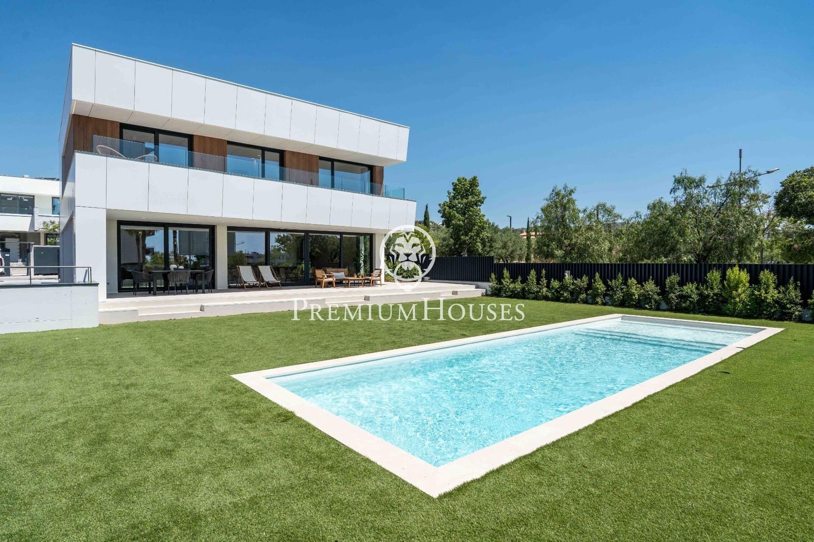 5 soverom Villa til salgs i Sitges med svømmebasseng garasje - € 2 709 000 (Ref: 9794909)