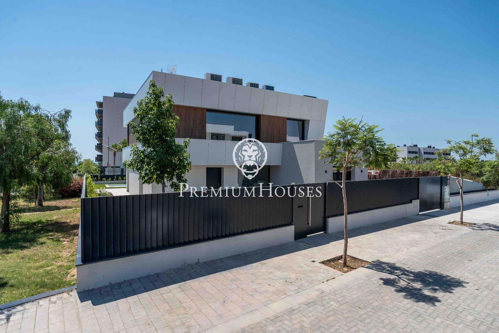 5 soverom Villa til salgs i Sitges med svømmebasseng garasje - € 2 709 000 (Ref: 9794909)