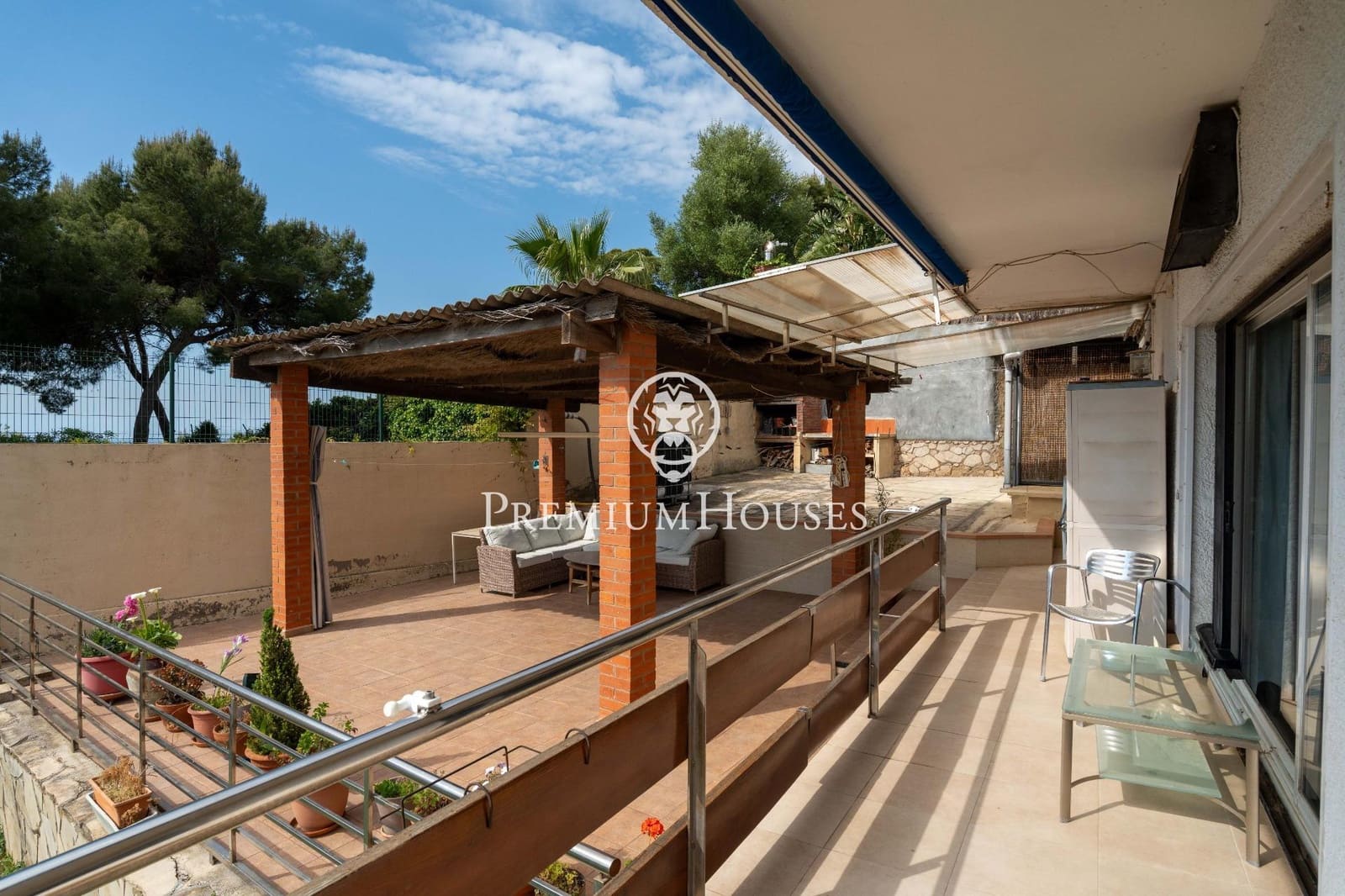 5 camera da letto Villa in vendita in Castelldefels con piscina garage - 1.550.000 € (Rif: 9808192)