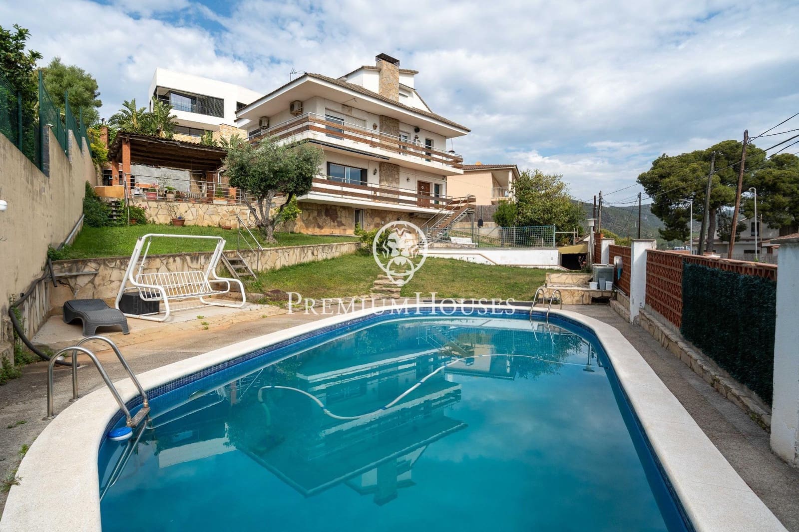 5 camera da letto Villa in vendita in Castelldefels con piscina garage - 1.550.000 € (Rif: 9808192)