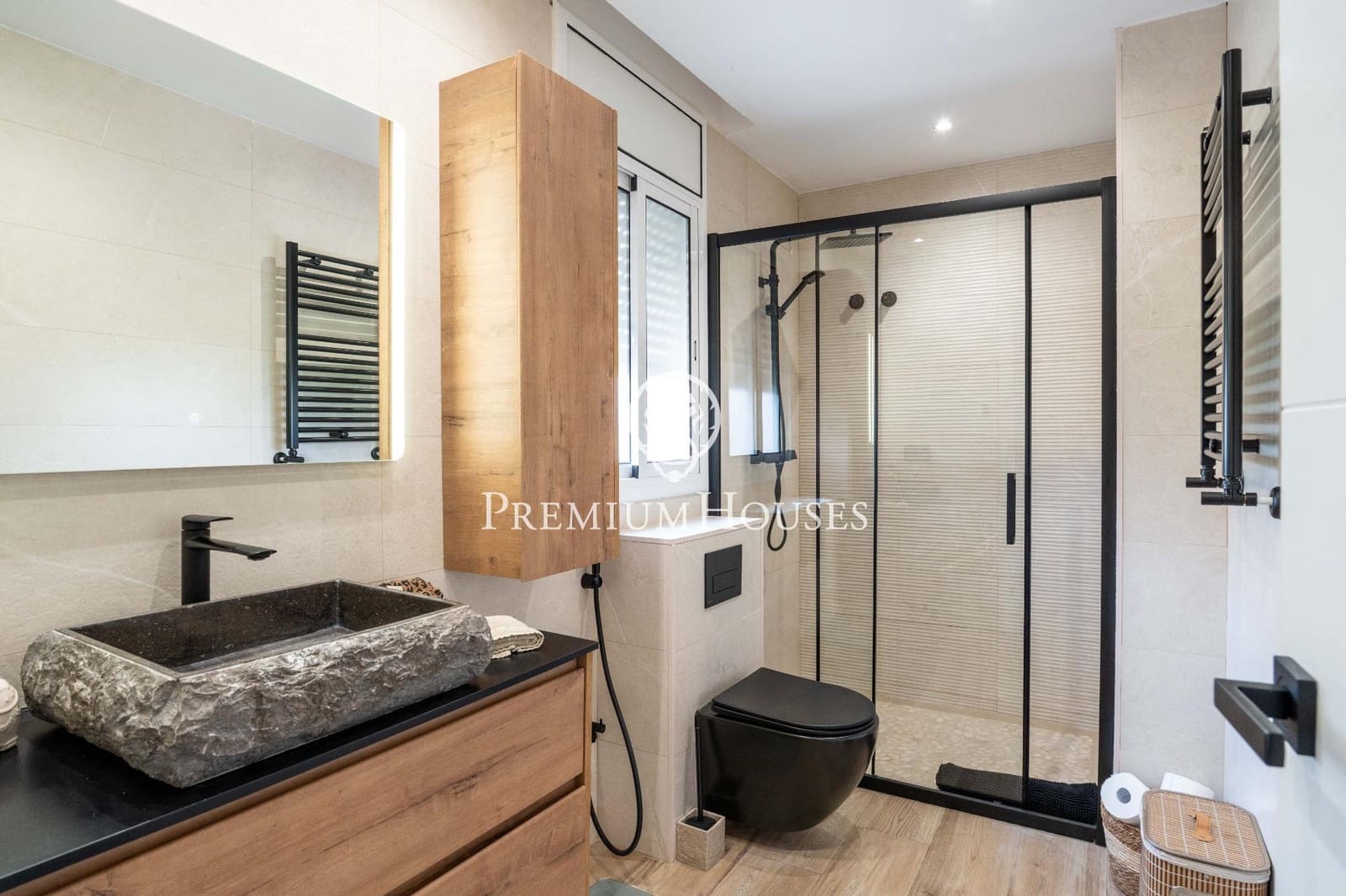 5 makuuhuone Rivitalo myytävänä paikassa Sant Pere de Ribes mukana uima-altaan 
autotalli - 797 000 € (Ref: 9812326)