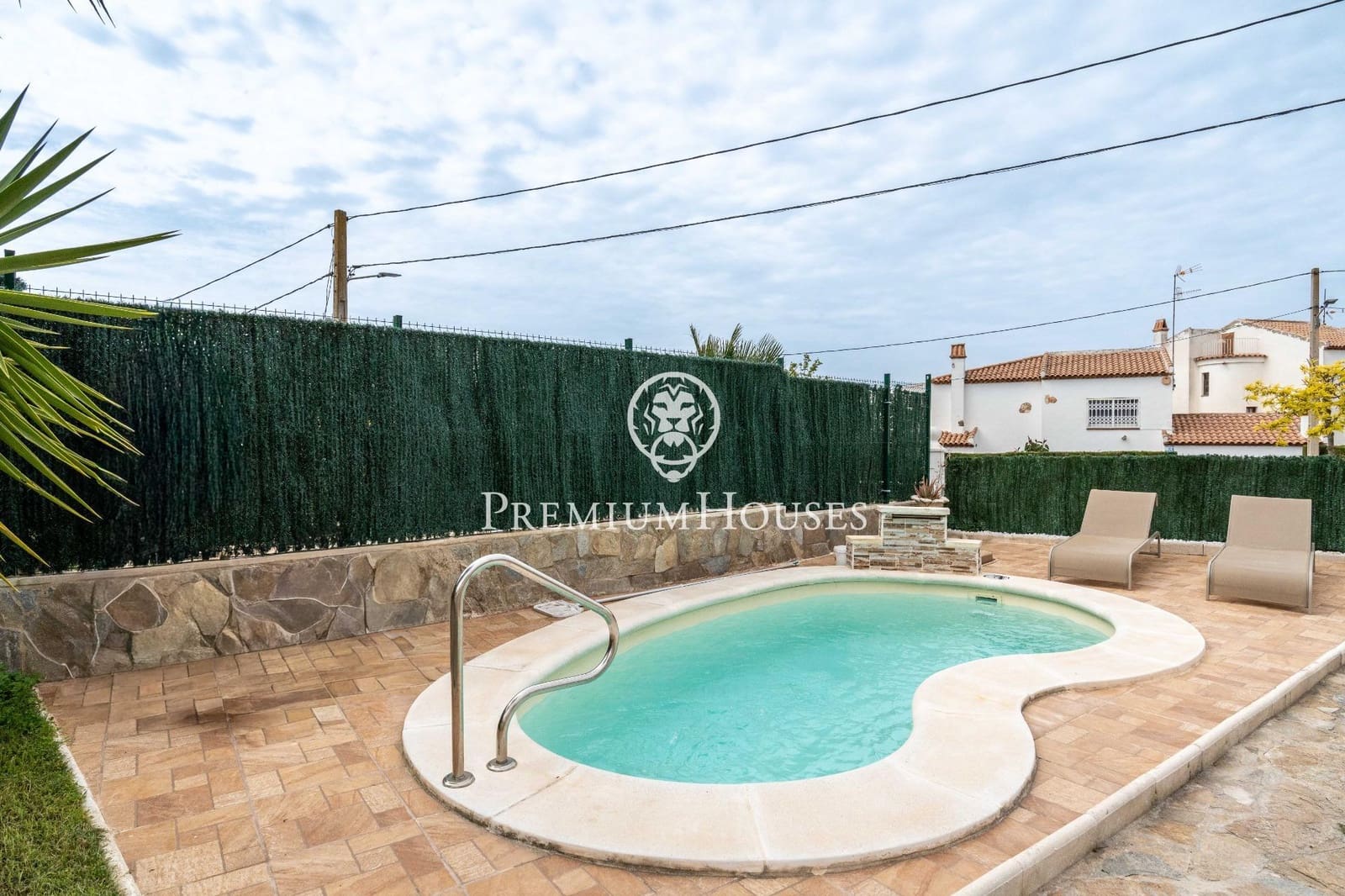 5 makuuhuone Rivitalo myytävänä paikassa Sant Pere de Ribes mukana uima-altaan 
autotalli - 797 000 € (Ref: 9812326)