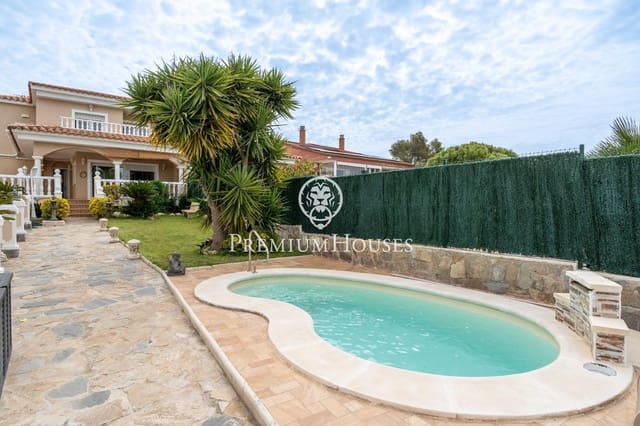 5 makuuhuone Rivitalo myytävänä paikassa Sant Pere de Ribes mukana uima-altaan 
autotalli - 797 000 € (Ref: 9812326)