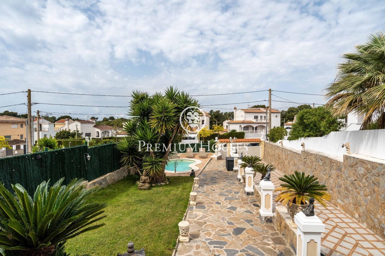 5 makuuhuone Rivitalo myytävänä paikassa Sant Pere de Ribes mukana uima-altaan 
autotalli - 797 000 € (Ref: 9812326)