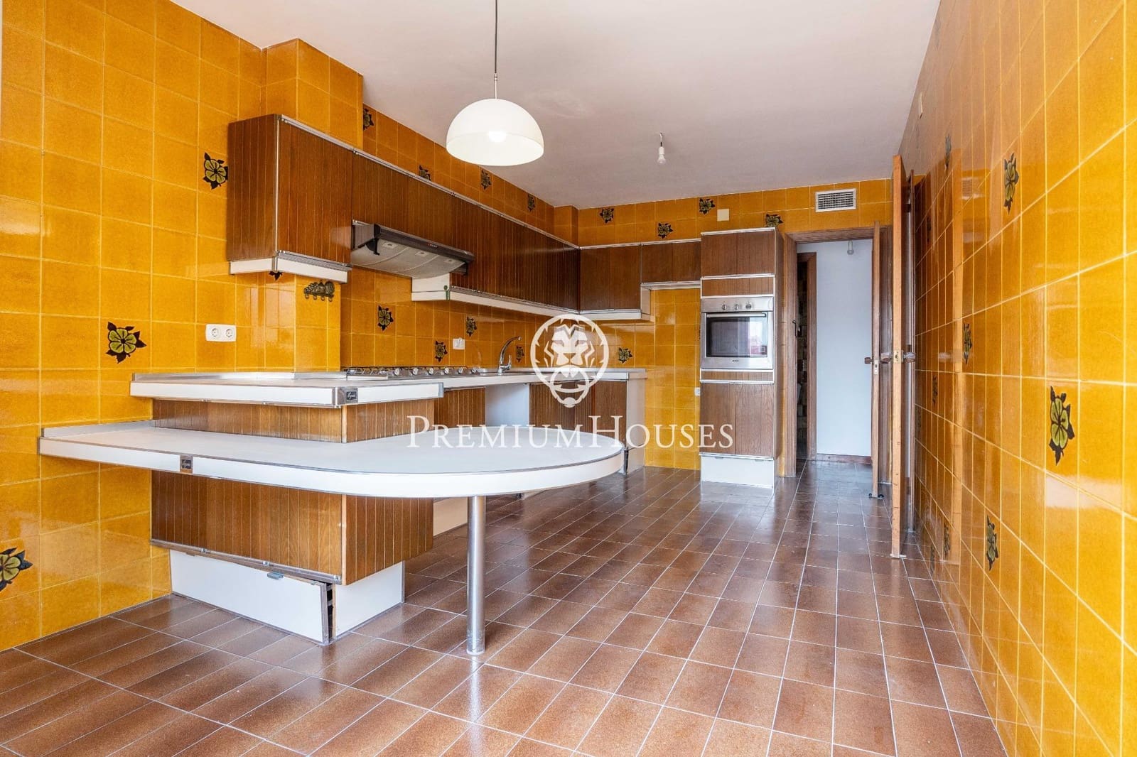 Piso de 6 habitaciones en Vilanova i la Geltrú en venta - 495.000 € (Ref: 9812327)