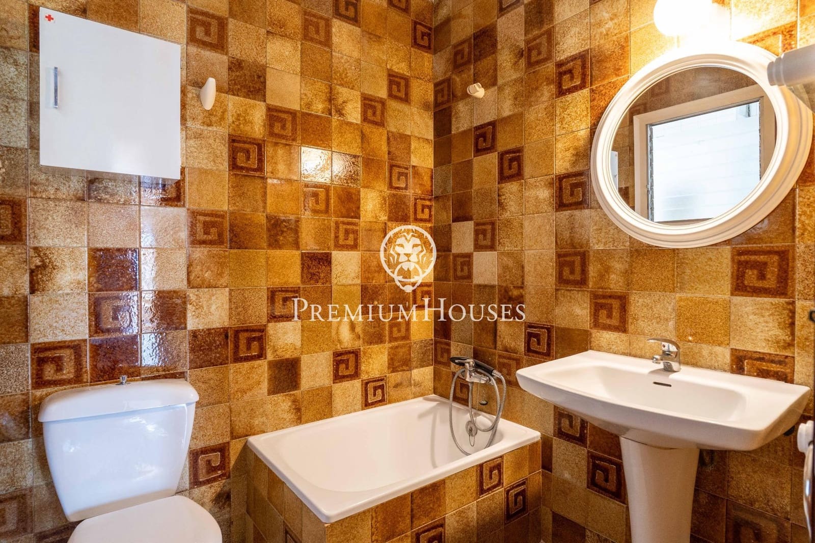 Piso de 6 habitaciones en Vilanova i la Geltrú en venta - 495.000 € (Ref: 9812327)