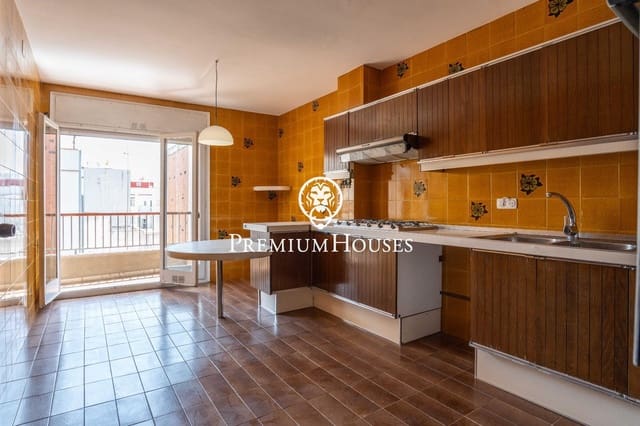 6 soveværelse Lejlighed til salg i Vilanova i la Geltrú - € 495.000 (Ref: 9812327)