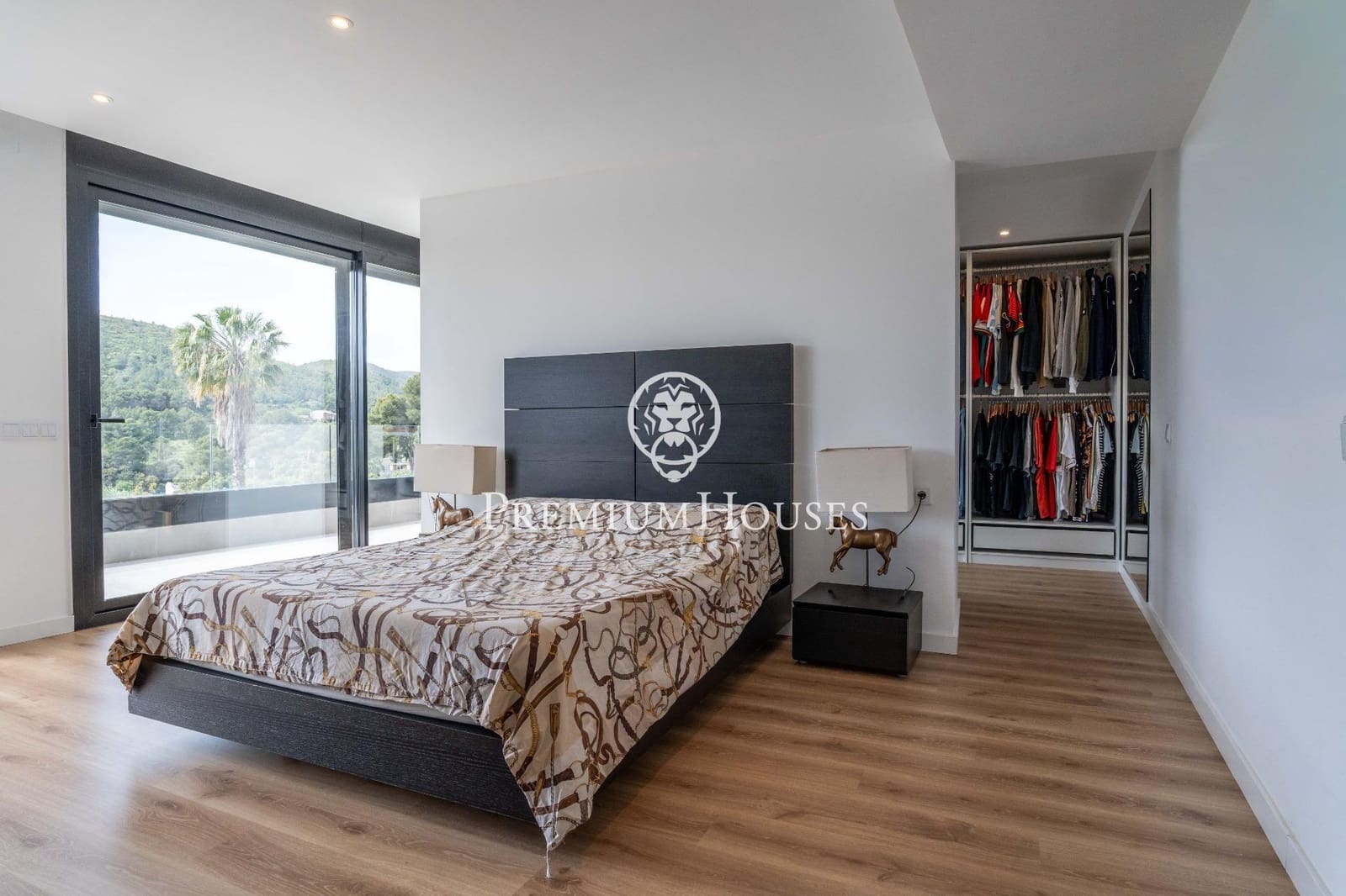 Chalet de 5 habitaciones en Gavà en venta con piscina - 2.000.000 € (Ref: 9812330)