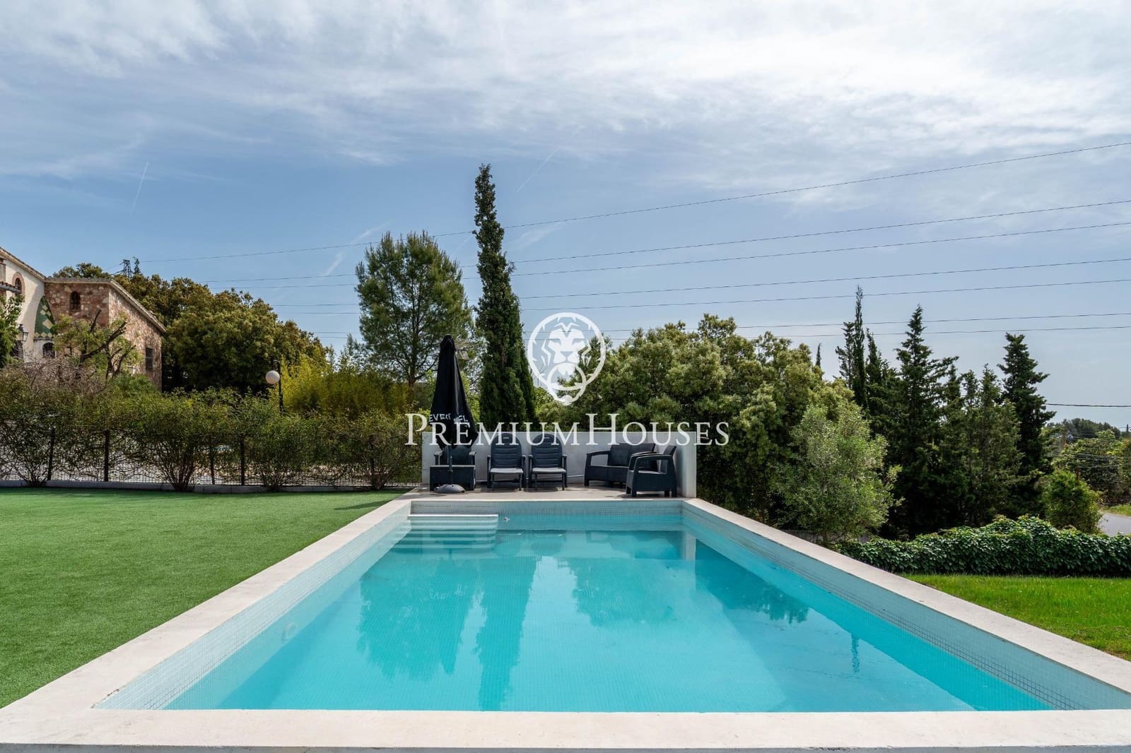 Chalet de 5 habitaciones en Gavà en venta con piscina - 2.000.000 € (Ref: 9812330)