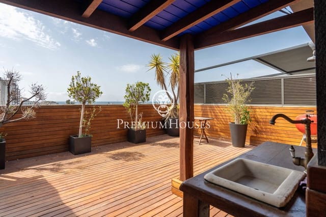 4 soverom Penthouse til salgs i Sitges med svømmebasseng - € 1 198 000 (Ref: 9816048)