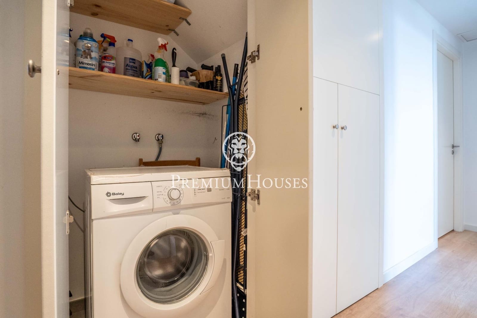 4 bedroom Penthouse for sale in Sitges with pool - € 1,198,000 (Ref: 9816048)