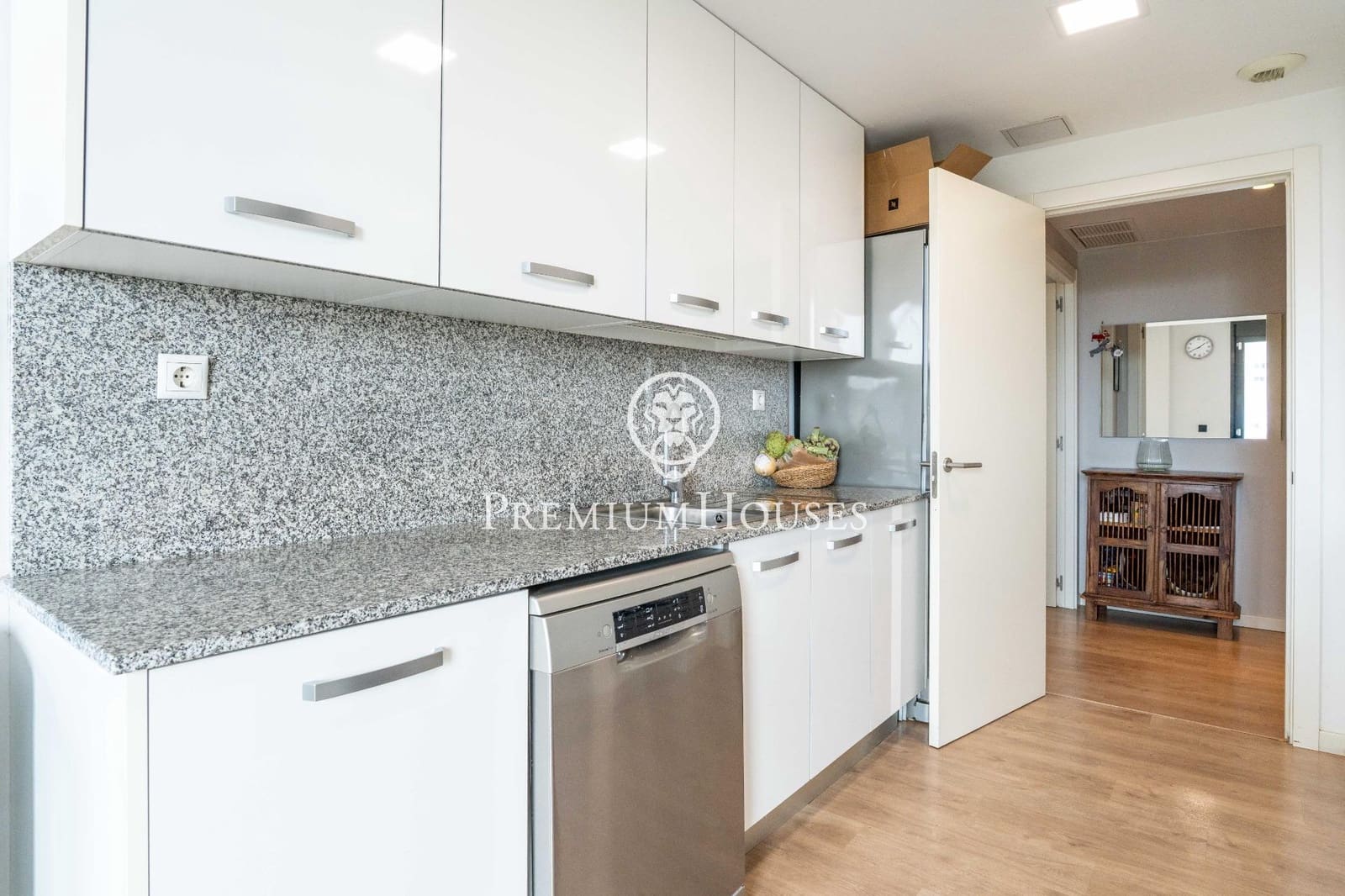 4 bedroom Penthouse for sale in Sitges with pool - € 1,198,000 (Ref: 9816048)