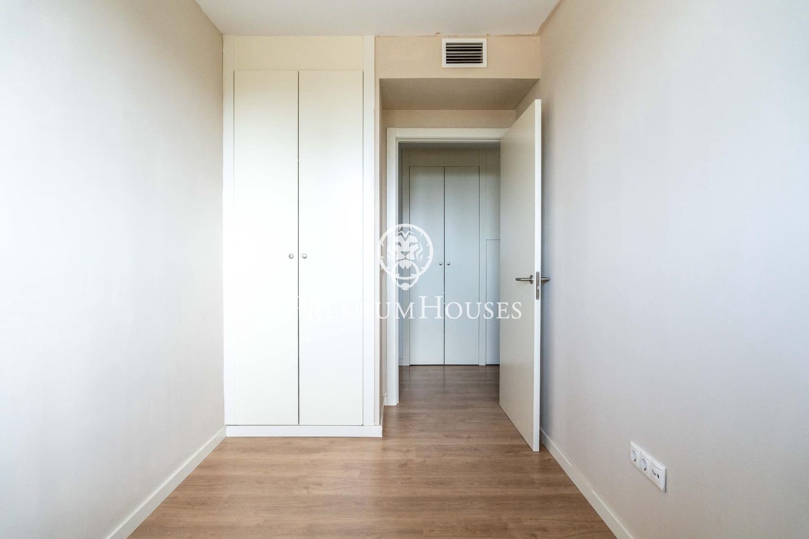 4 bedroom Penthouse for sale in Sitges with pool - € 1,198,000 (Ref: 9816048)