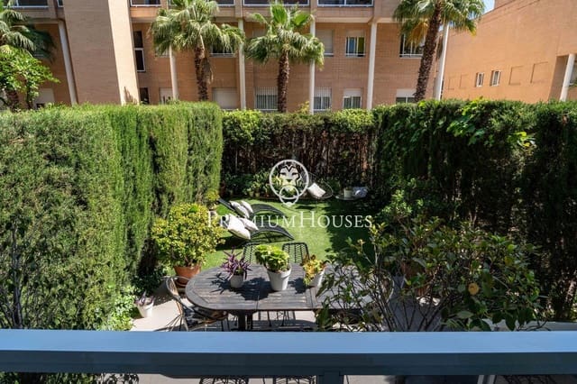 4 soveværelse Lejlighed til salg i Tarragona by med swimmingpool - € 580.000 (Ref: 9825057)