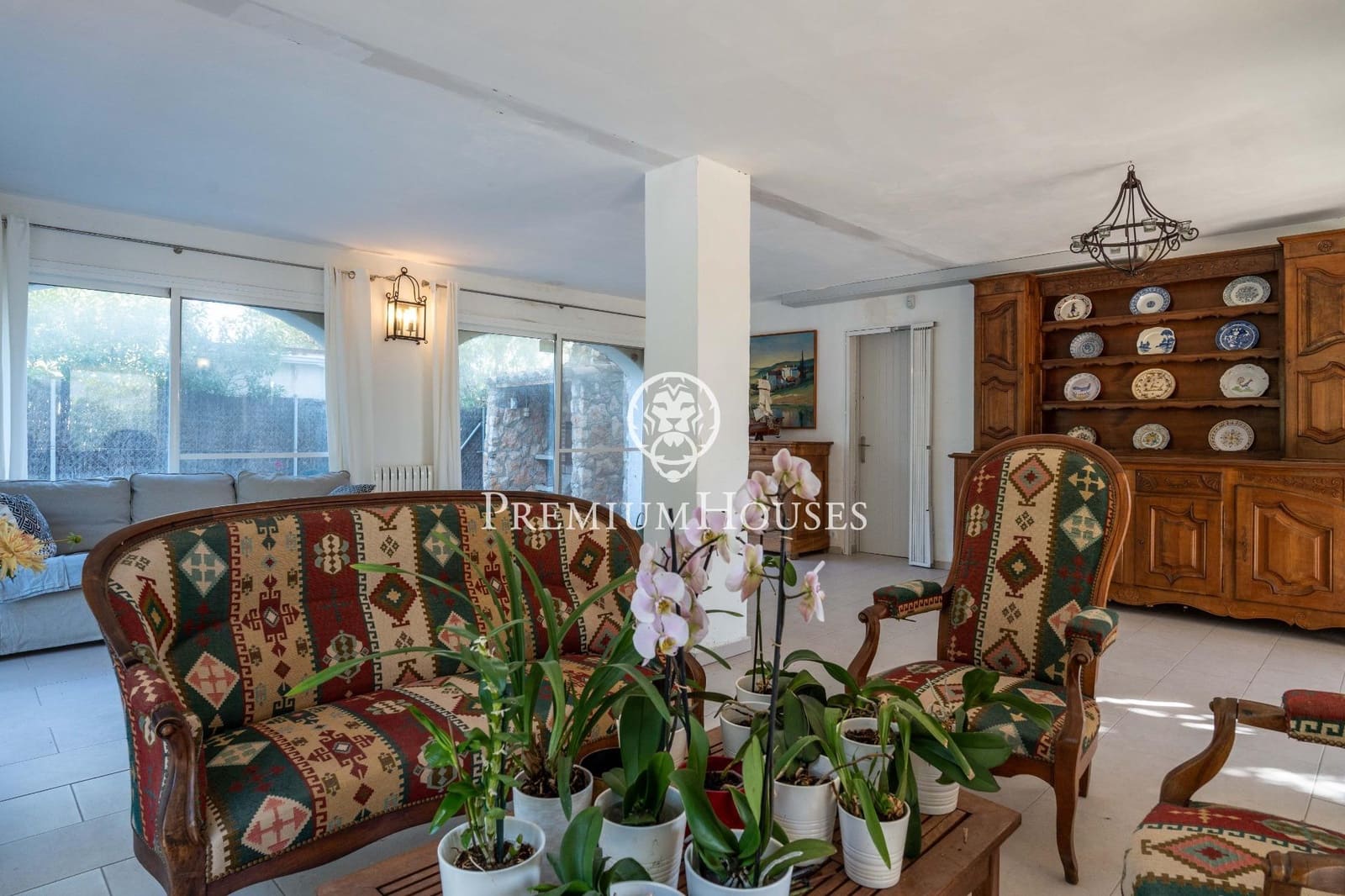 5 Zimmer Villa zu verkaufen in L'Ametlla de Mar mit Pool Garage - 995.000 € (Ref: 9825058)