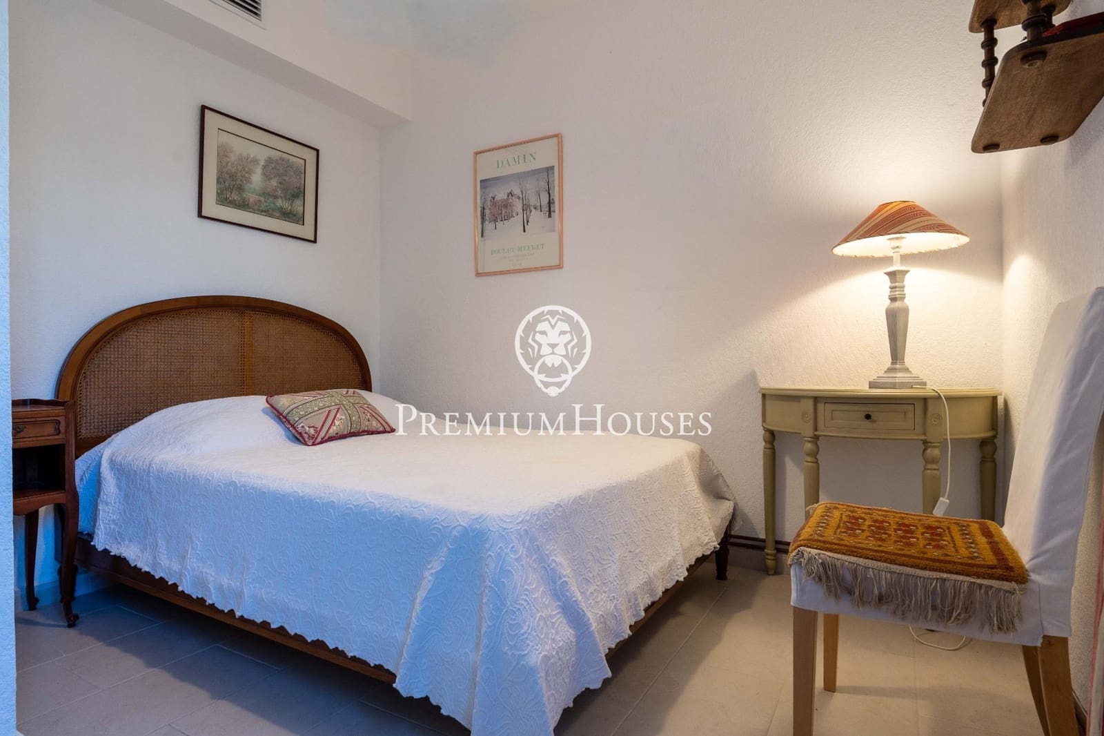 5 Zimmer Villa zu verkaufen in L'Ametlla de Mar mit Pool Garage - 995.000 € (Ref: 9825058)
