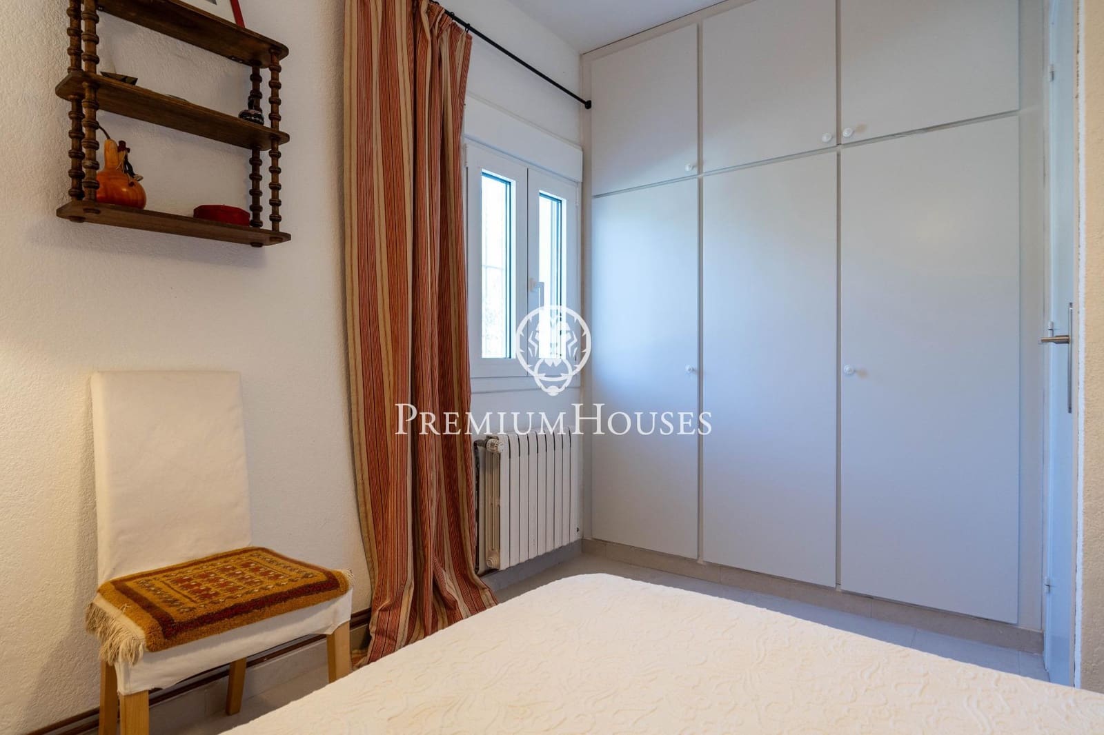 5 Zimmer Villa zu verkaufen in L'Ametlla de Mar mit Pool Garage - 995.000 € (Ref: 9825058)