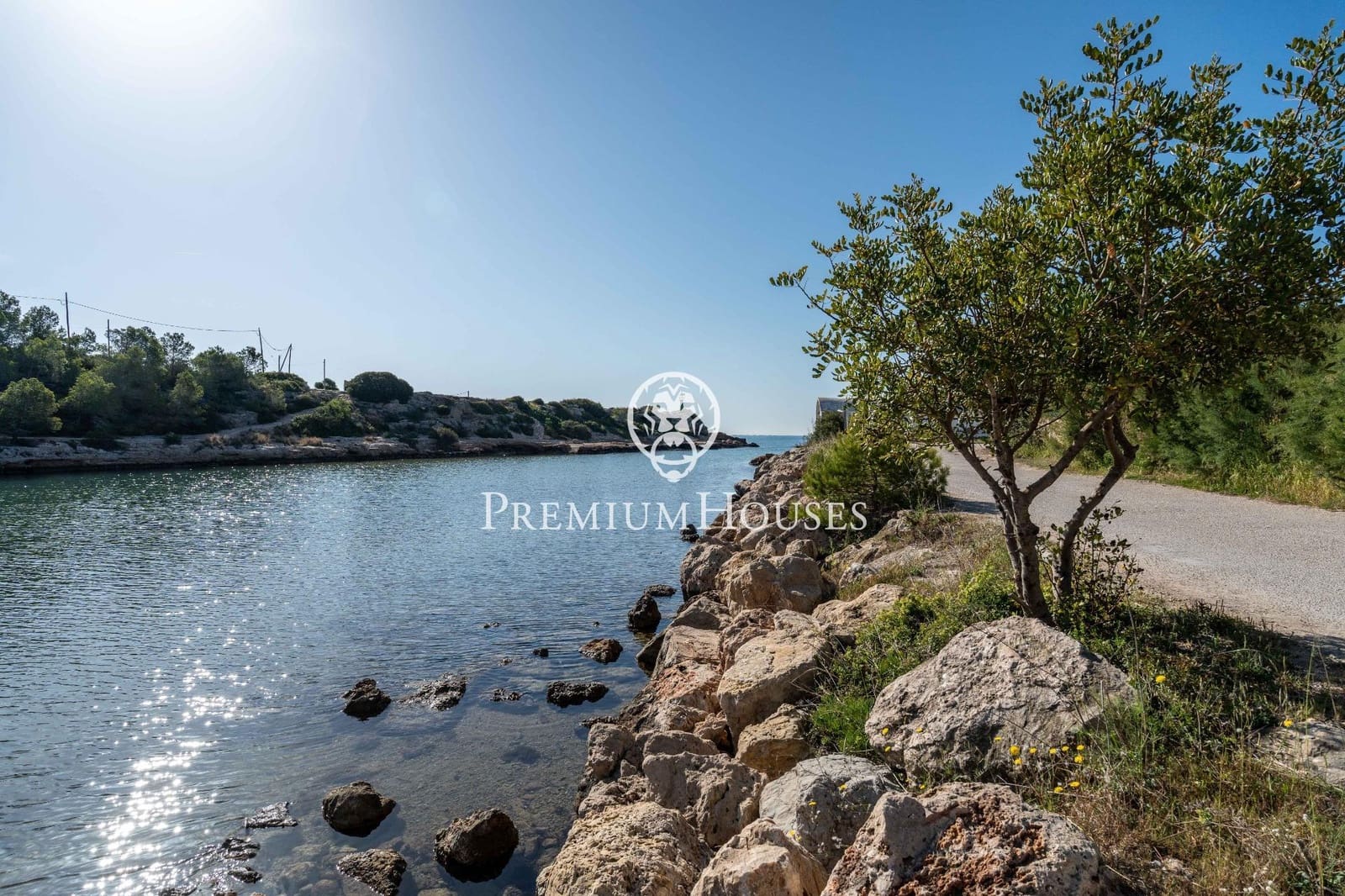 5 Zimmer Villa zu verkaufen in L'Ametlla de Mar mit Pool Garage - 995.000 € (Ref: 9825058)