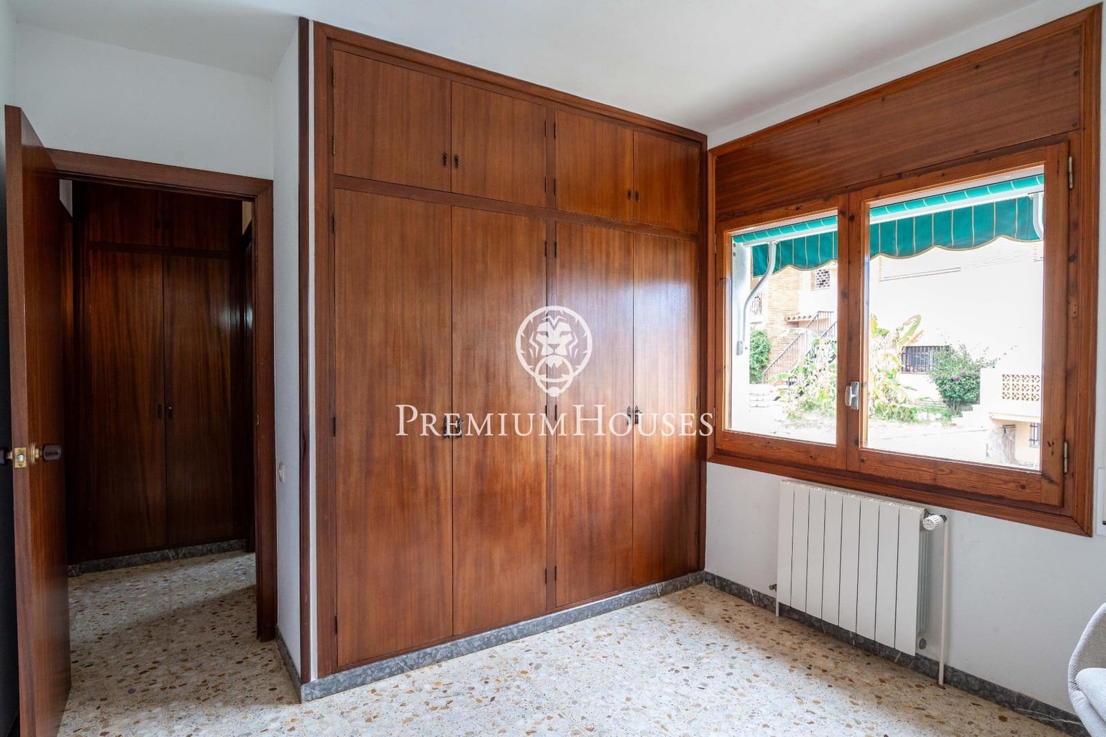 4 bedroom Villa for sale in Vilanova i la Geltru with pool garage - € 858,000 (Ref: 9839536)